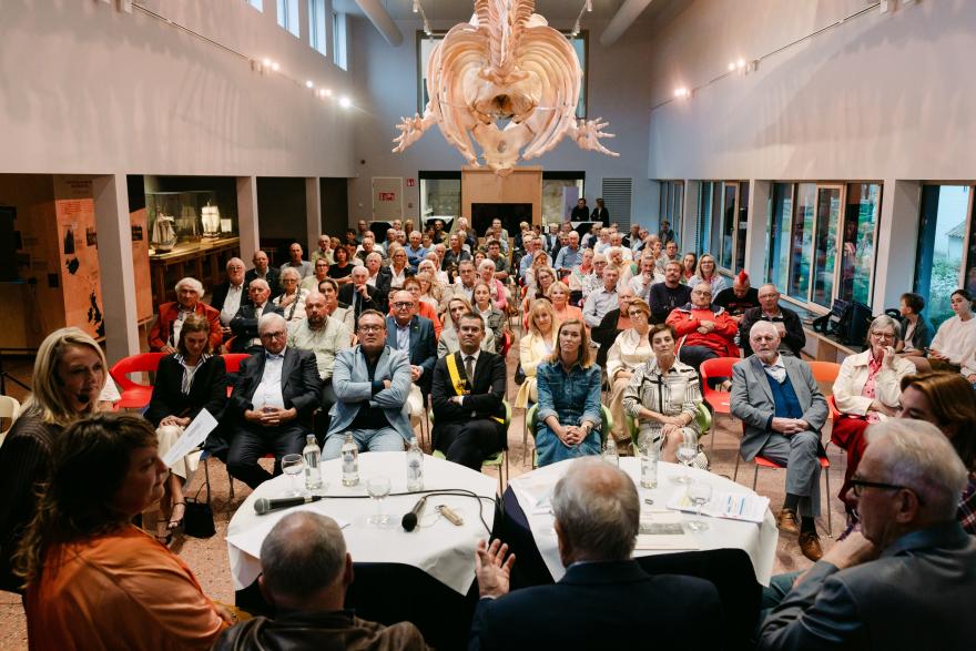 Op 18 september 2026, was het dag op dag 50 jaar geleden dat het Visserijmuseum officieel werd geopend.  We vierden dat met een warme academische zitting. 